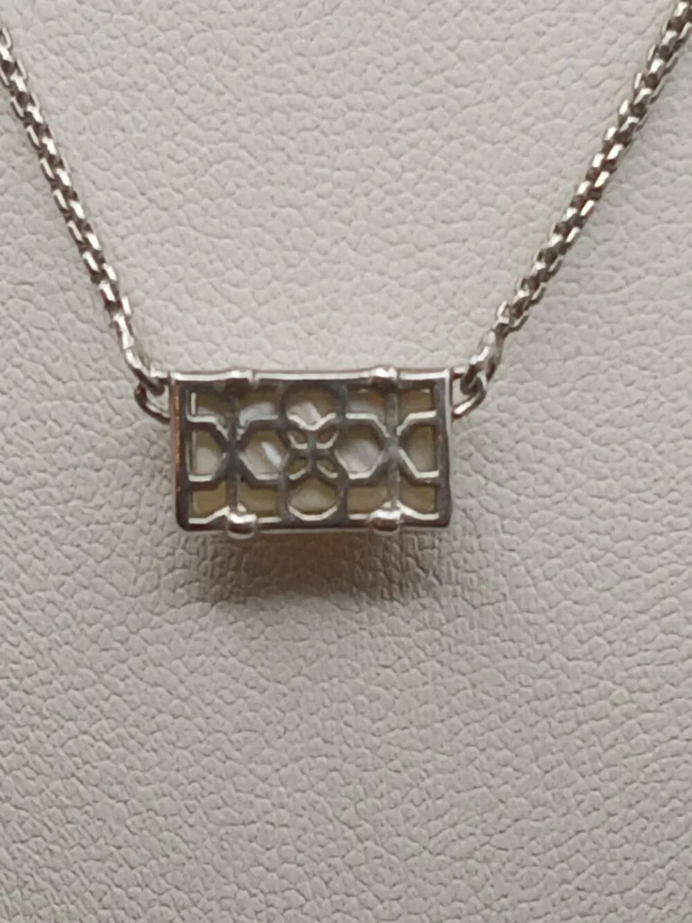 Retired Kendra Scott 
